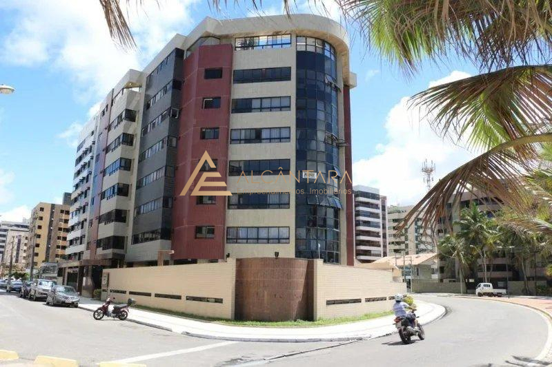 COBERTURA DUPLEX COM PISCINA PRIVADA!